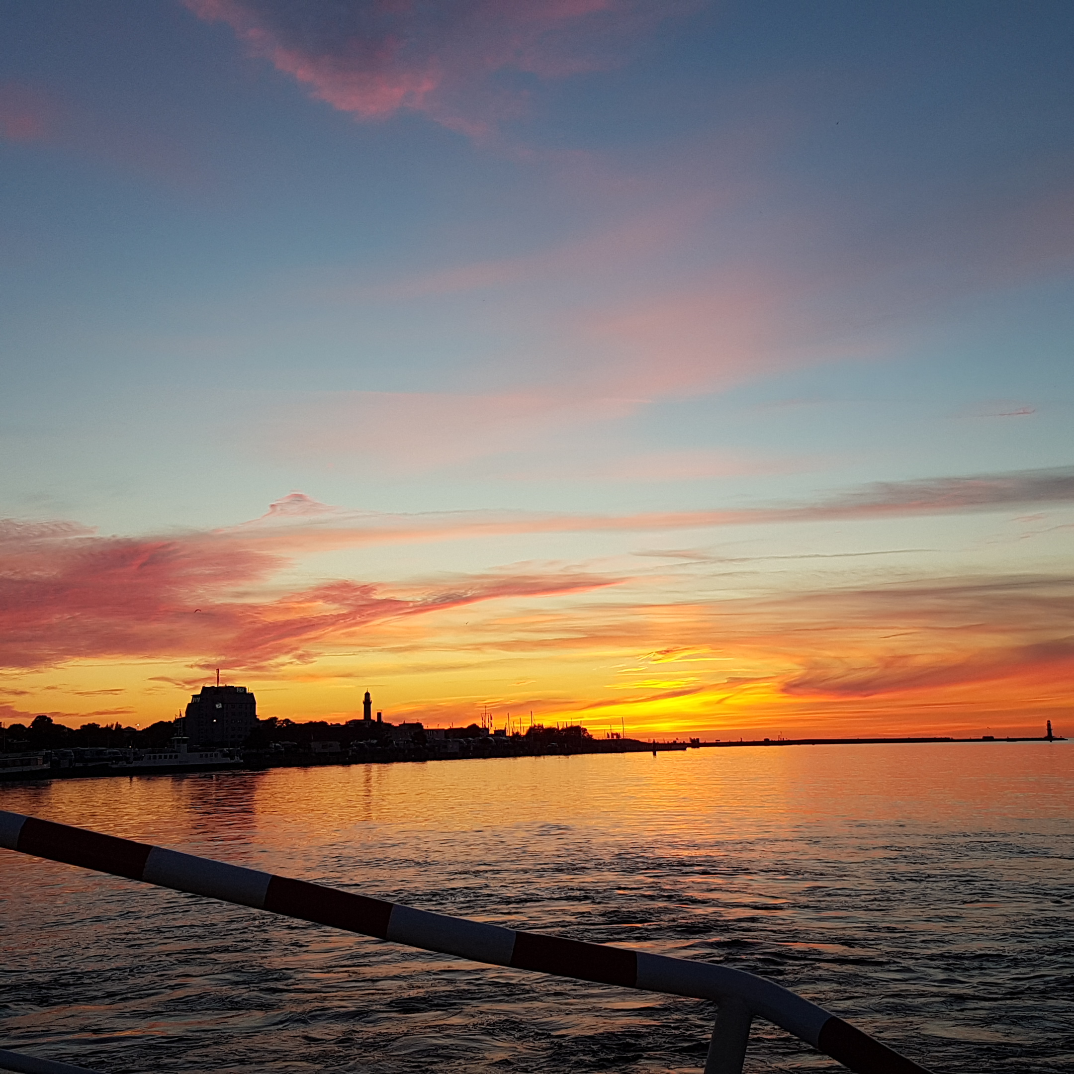 Sonnenuntergang in warnemünde