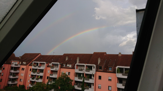 Wie viele Regenbogen sind zu sehen?