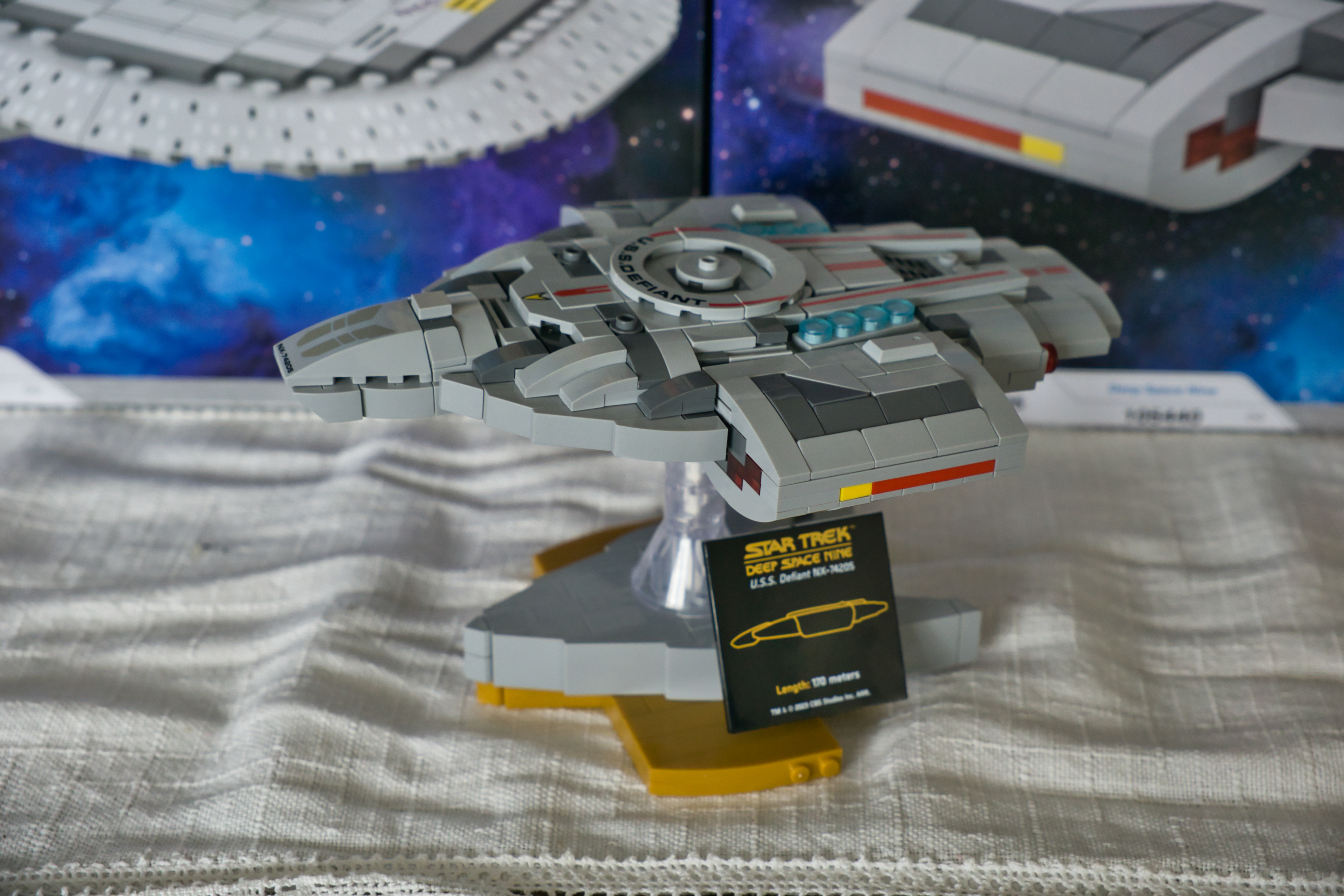 USS Defiant NX-74205 (BlueBrixx)