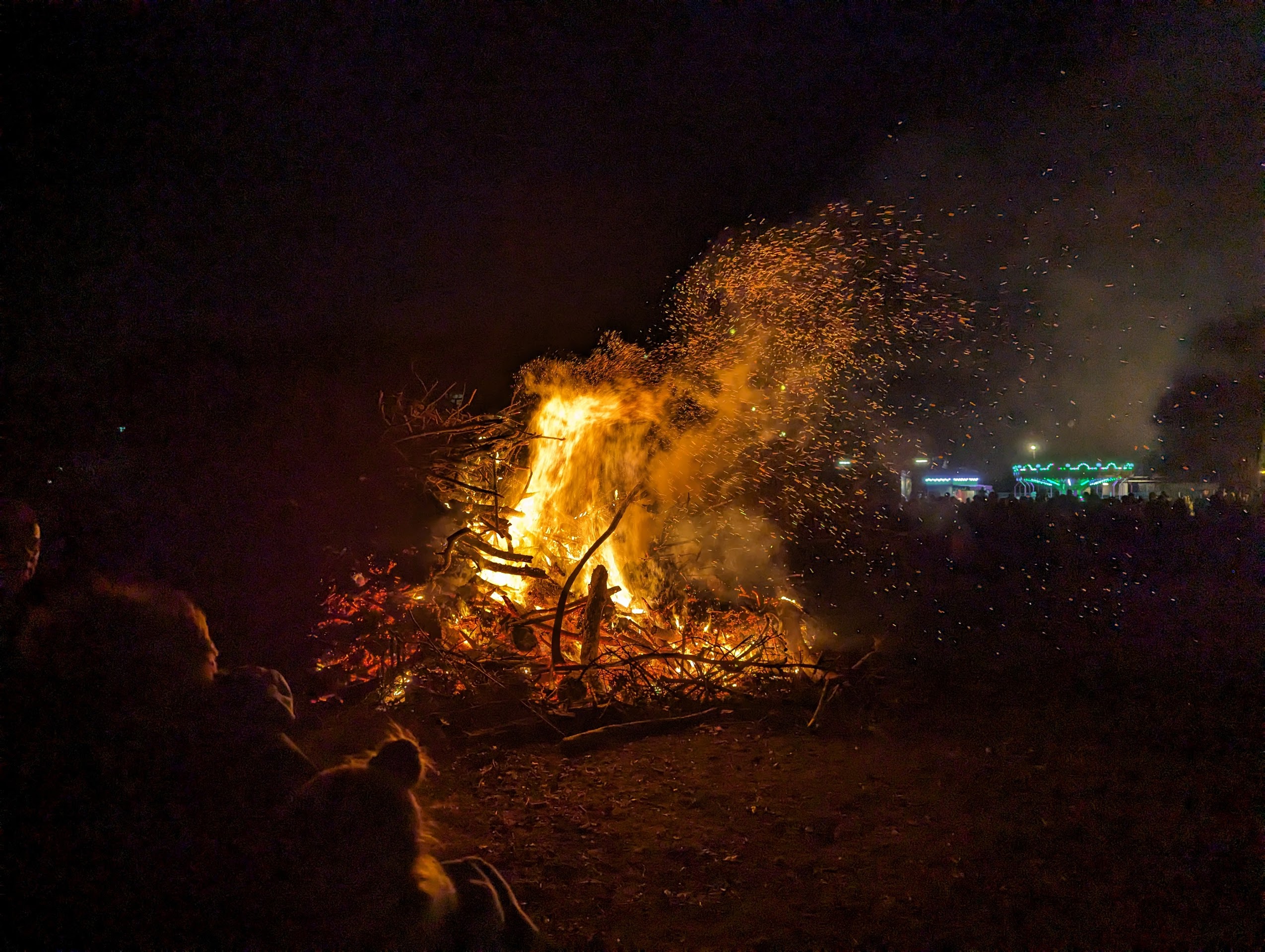 Kleines Osterfeuer