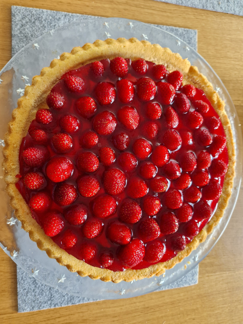 Erdbeerkuchen mit Vanillecreme