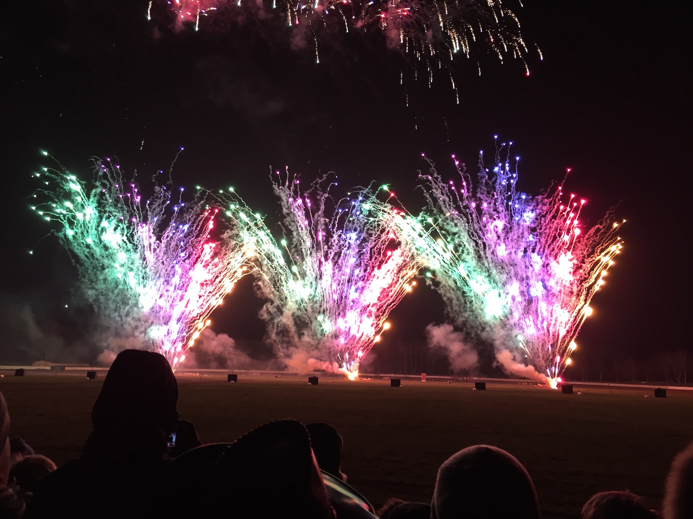 30. Dezember 2015 - Silvesterevent - Am Eichenring in Scheeßel - Feuerwerk 1/2