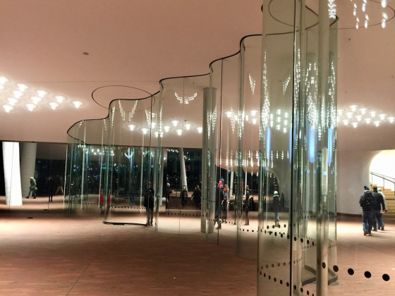 Öffentlich kostenfrei zugänglicher Foyer der Elbphilharmonie in Hamburg