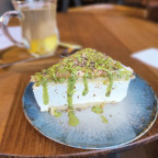 *~KitKat Matcha Crumble~*